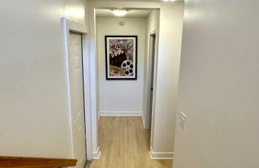 Theater and game rooms 5 bedrooms 2 king size beds TikTok and social media wall - Foto 30