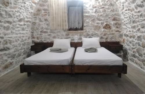 Pandera areopoli - Foto 51