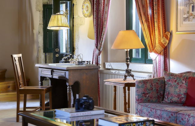 Castello Villa Daphnes - Private Pool & Whirlpool - Foto 25