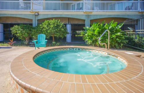 Sea-Renity Heated pools steps to the beach - Foto 9