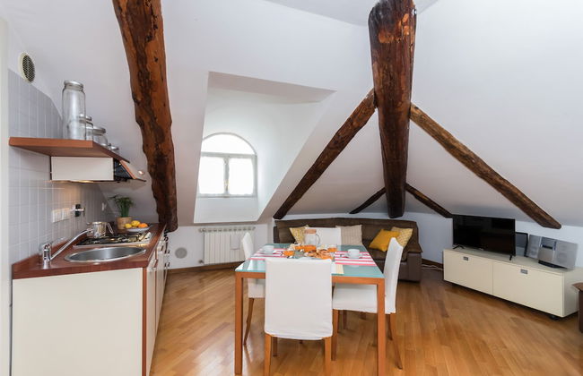 La Mansarda Di Piazza Solferino By Wonderful Italy - Foto 9