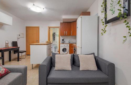 Quiet 1BR Terrace Apartment Near Centro & Beach - Foto 11
