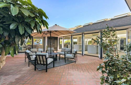 Pacific Perfection - Ocean Views Jacuzzi Walk to Beach and Dining - Photo 13