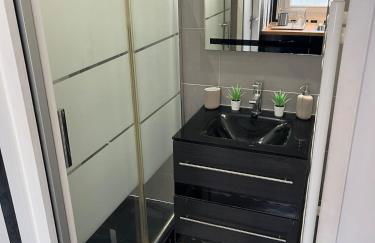 Le Starry Night, proche Bordeaux, parking gratuit - Foto 11