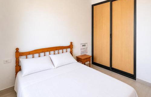 Turyva Tarongers 3 - Modern 2 Bed Holiday Apartment for Families & Couples - Foto 4