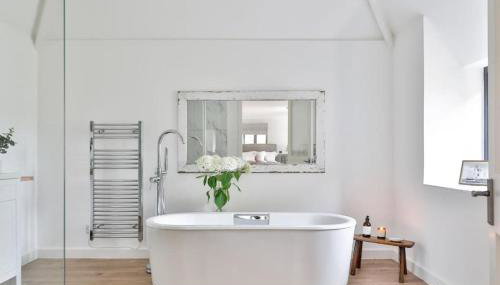 Cozy Beverston Castle Cottage 1 Bed 1 Bath Retreat - By Tempstay - Foto 2