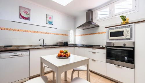 Villa Higueras - Photo 4