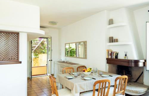 Casa Olivia - Casa indipendente nel centro di Cannigione a 3 minuti a piedi dal lungomare, 5 minuti a piedi dalla spiaggia più vicina e vicinissima alle spiagge più belle della Costa Smeralda - Foto 22