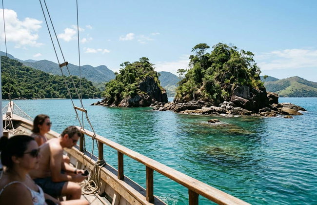 Balade en bateau aux Ilhas Botinas + Plages de Angra dos Reis - Photo 2