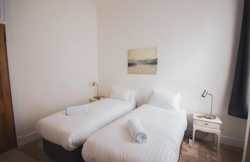 Stunning 3 Bed Flat in the Heart of the West End - Foto 24