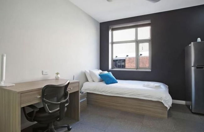 Studios on King - Photo 12