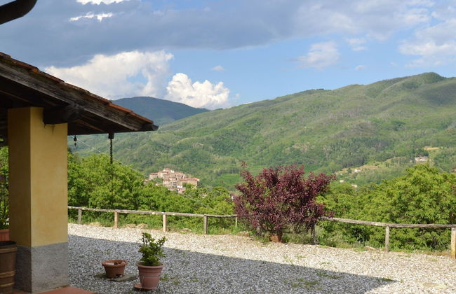 Beautiful Cottage in Pescia - Photo 34