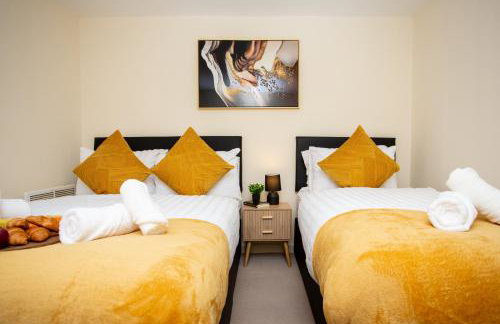 Contemporary 2BR Retreat - Fast WiFi, Smart TV & Steps from Station! - Foto 2