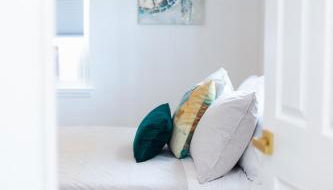 Spacious 3br 2ba Cottage Steps to Water & Downtown - Foto 4