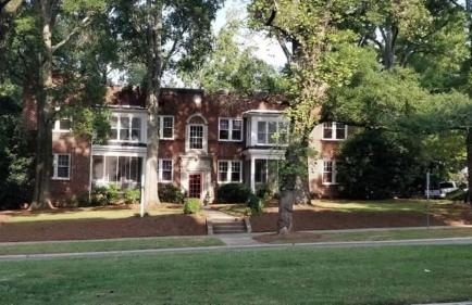 Modern 2BR Condo with Sunroom near Uptown - Foto 3