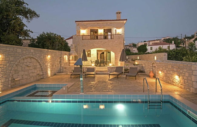 Luxurious Villa With Private Pool, Near a Couple of Restaurants & Sandy Beach - Foto 23