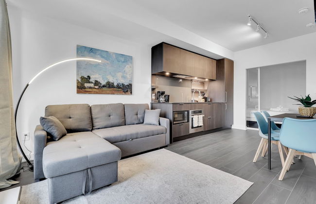 Modern suite steps to port credit Go - Foto 8