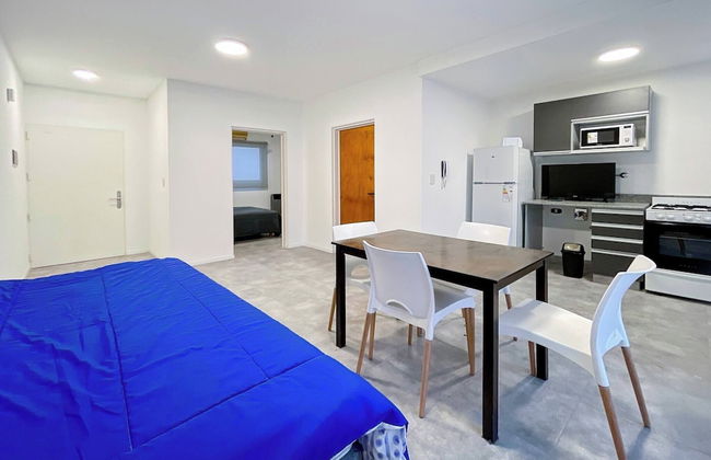 Modern Almagro Apartment for 4 Guests With Balcony and Full Amenities - Foto 15