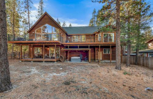 Fully Remodeled Tahoe Retreat with Game Room and Hot Tub - Foto 97