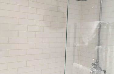 St Anthony’s, bright perkily decorated 3 bedroom house - Photo 34