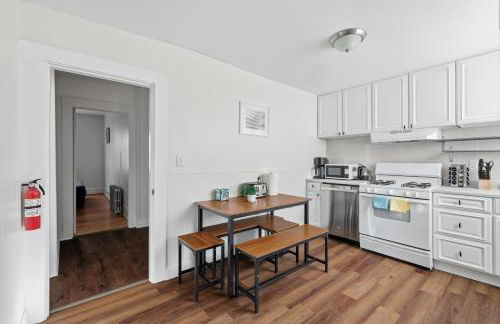 Cozy&Spacious 6Br home in Newton - Foto 6