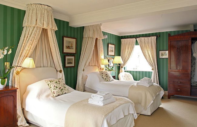 Weir Cottage - Photo 4