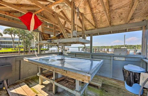 Pool Access and Lanai Riverfront Welaka Condo! - Foto 25