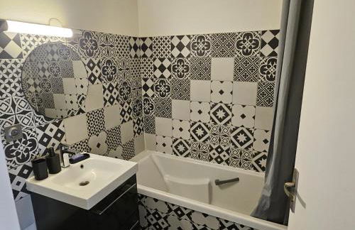 Appart proches saint Lazare la défense - Foto 24