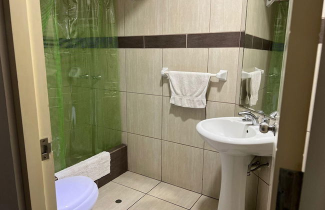 3bed Apt in Miraflores - Free Wifi, Free Parking - Foto 12