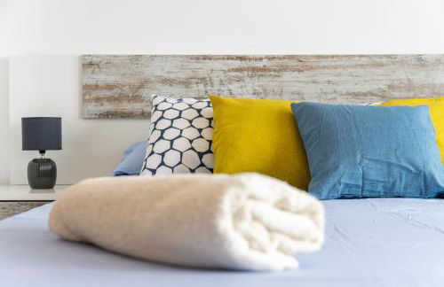 Penthouse - Sea Views & 5min to Beach - Fast WiFi - AC - Foto 23