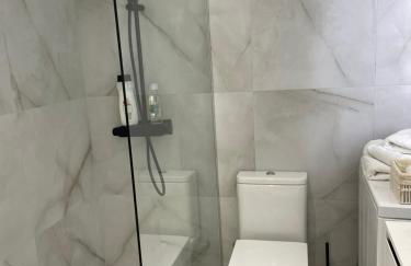 Coronado Apartment - Photo 13