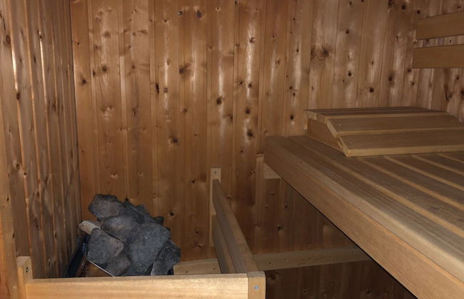 Chic Beachside Stay w/ Sauna - Foto 13