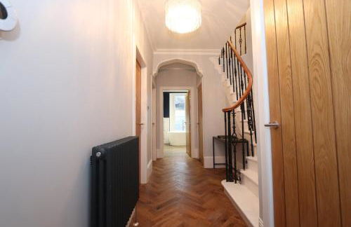 Dollar Apartments-41 Bridge Street - Photo 3