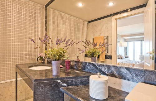 Sea Front Family Apartment - Foto 28