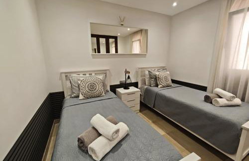 Luxury 3 Bedrooms, Private Heated Pool - EHHouse - Foto 4