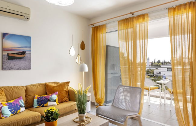 153 NIC - Stay Sunflower Delight Studio - Photo 13