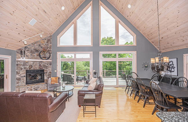 Play-a-way Chalet by Taylor Made Deep Creek - Photo 5