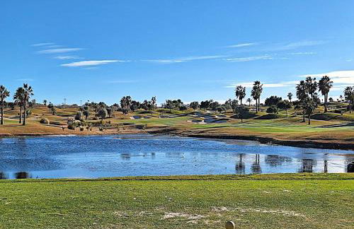 Villa Bienvida luxury and well-being by OYOOSTAYS - Foto 4