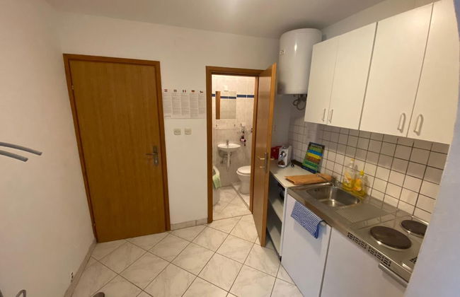 Apartment Mato With 1 Bedroom - Photo 8