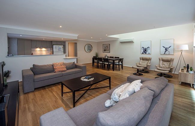 Coastal Elegance - Foto 11