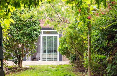 9RA - 4BD House - Wembley Views - Foto 42