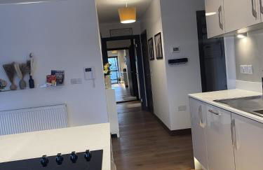 The Comfort, with Free Parking, Harlow - Foto 13