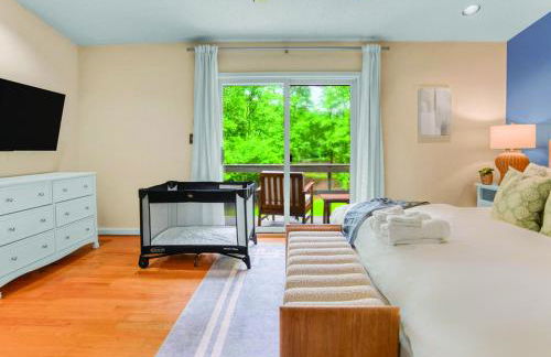 7 Bdrm, Pickleball, Bball, HotTub, FirePit, Golf! - Foto 42