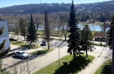 San Riverbank Apartment - Foto 16