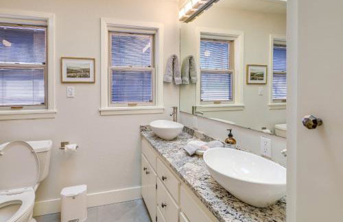 Waterfront Home on Greers Ferry Lake with Game Room - Foto 12