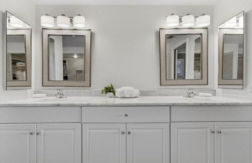 Charm and Old Florida Vibe , Heated Pool & Spa - Villa Parisian Paradise - Roelens - Photo 28