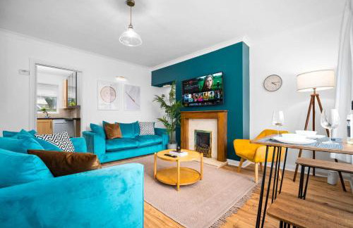 3 Bedroom House - Garden - Parking - Interior Designed - Netflix - Wifi - 52H - Foto 29