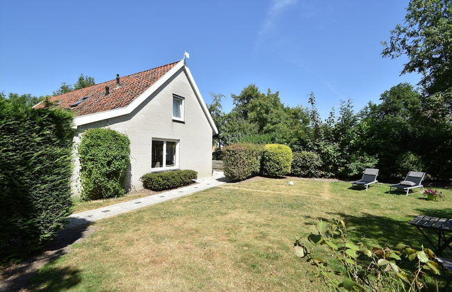 Cozy Holiday Home in Zonnemaire Near Lakebeach - Photo 80