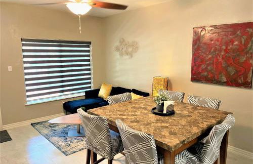 Close to All, Restful Duplex A in Downtown, UTEP, Hospitals - Foto 23
