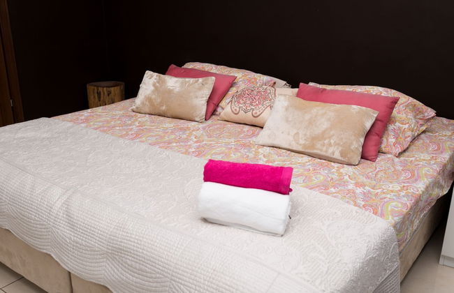 Amazing Apartment near Mahane Yehuda - Photo 8